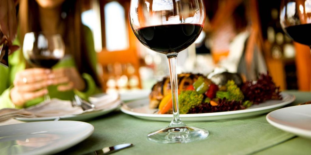 Williams Dry Cleaners Wellington Restaurant Table Linen